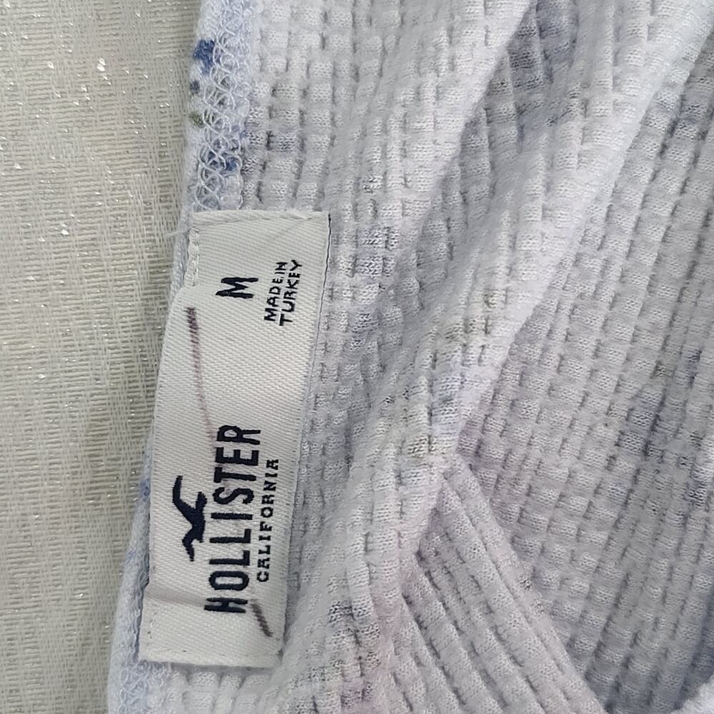 Hollister women's crop top baby blue floral Size Medium Cottagecore Fairy grunge - Picture 7 of 9